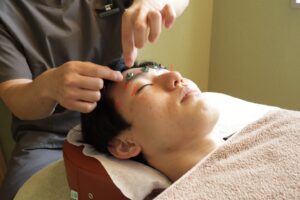 男性更年期は東洋医学の鍼灸治療で改善